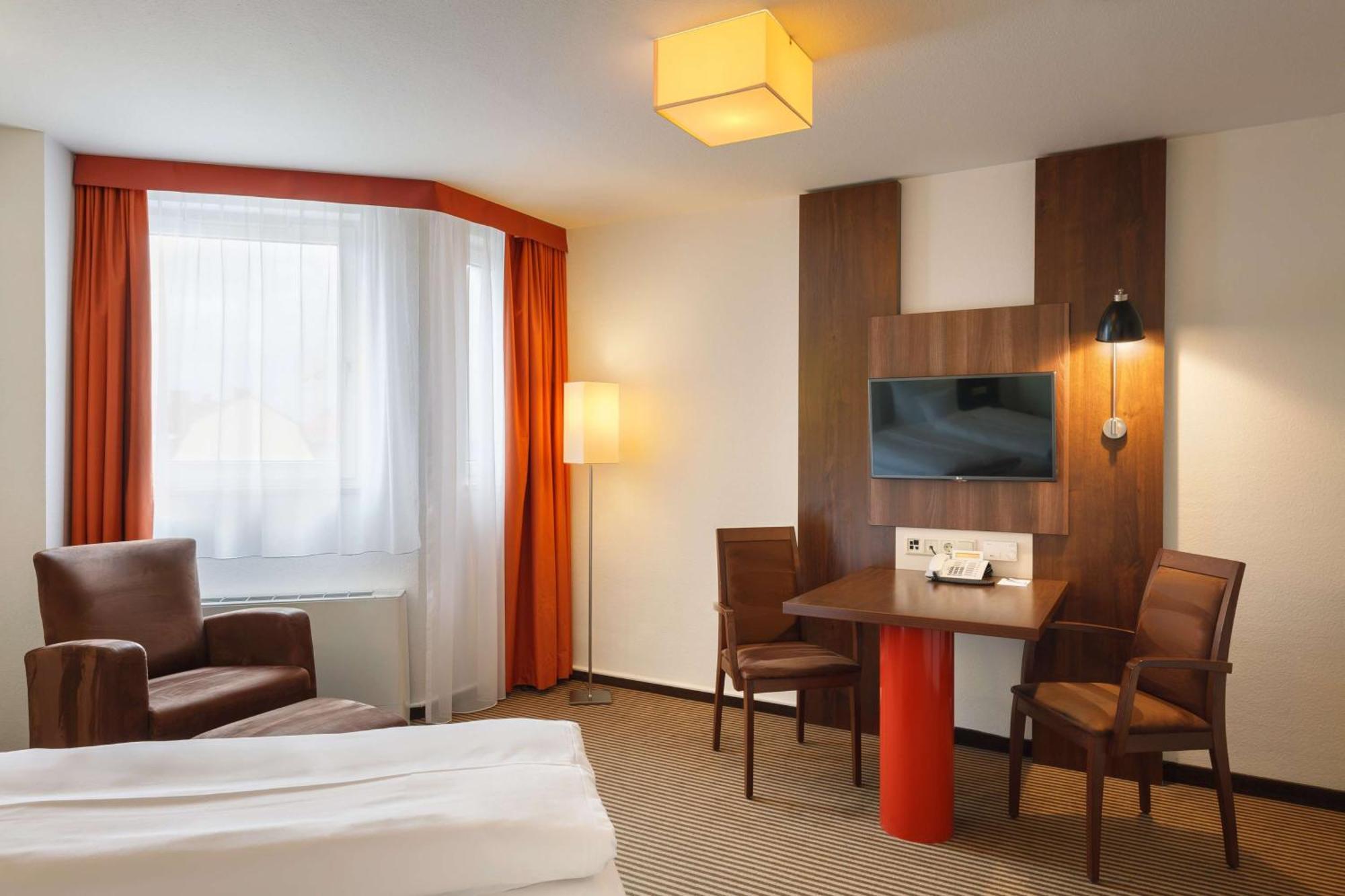 Hotel Western West