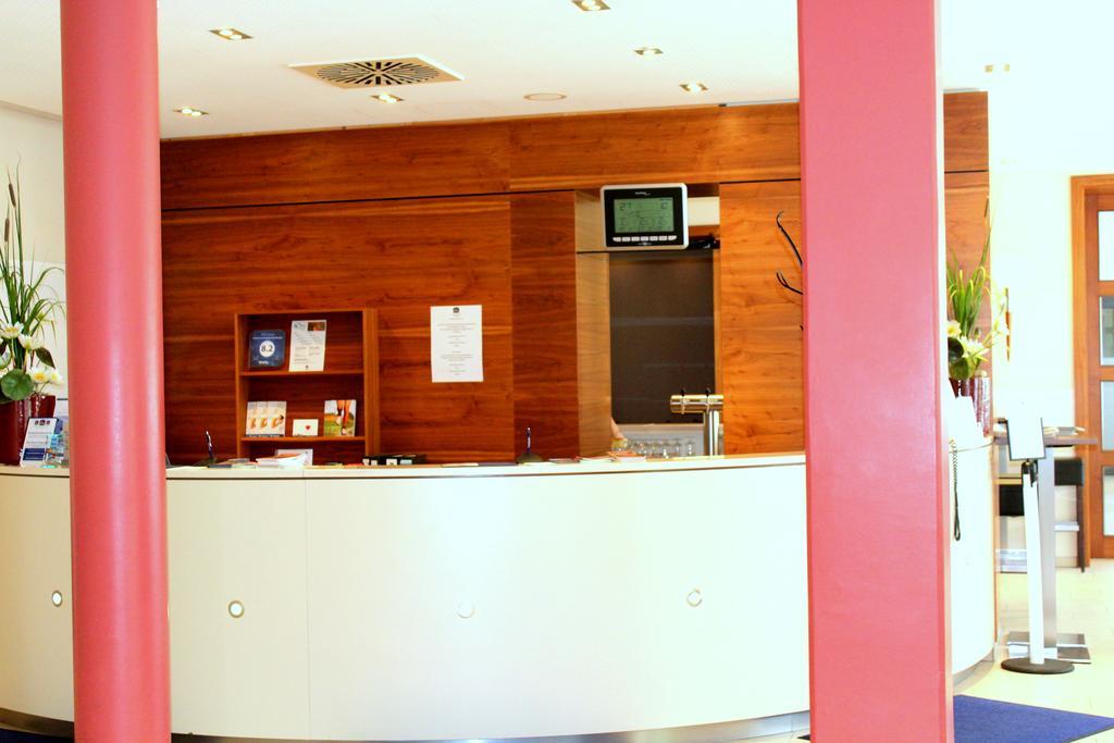 Western West Hotel